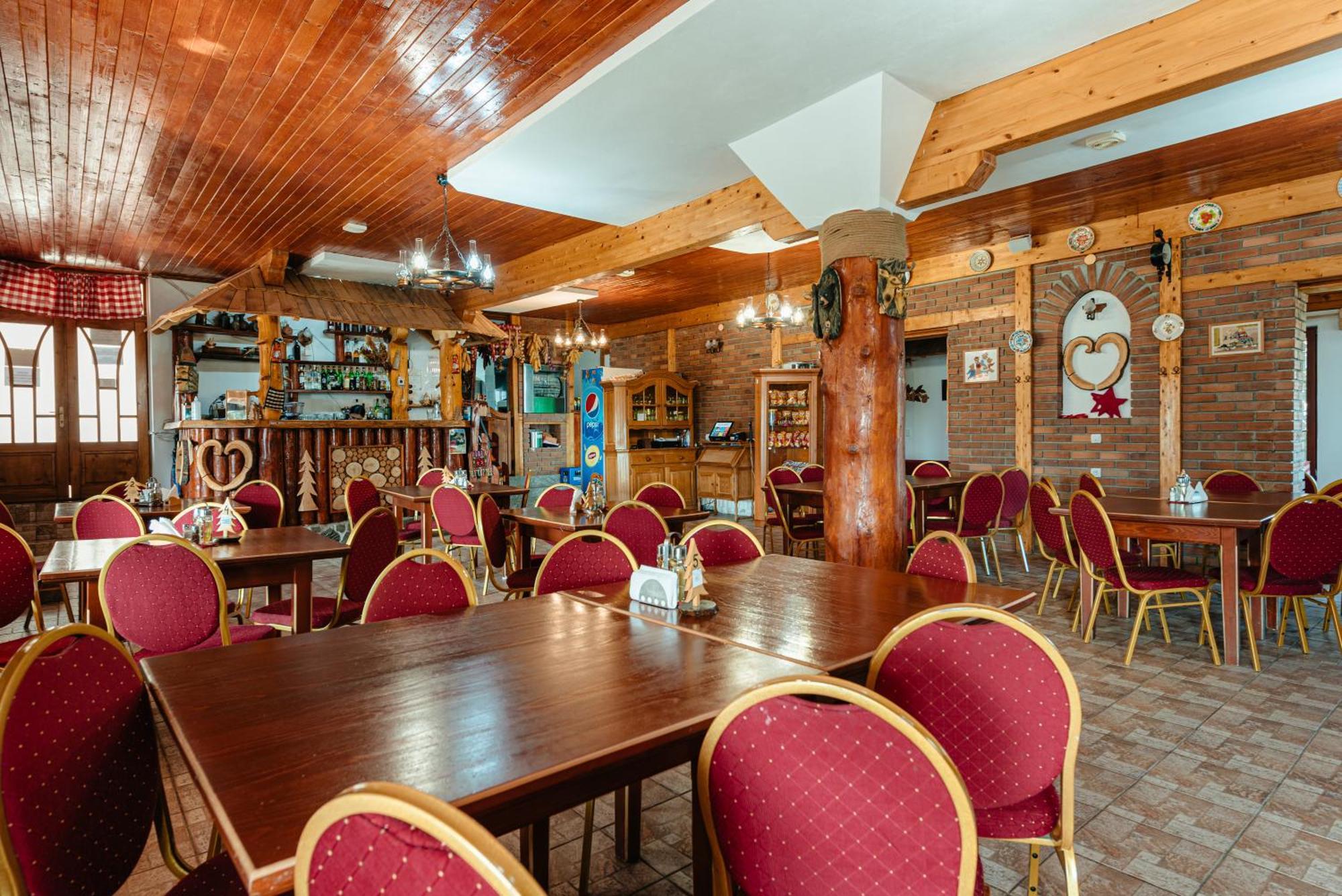 Hotel Complex Turistic Alpina Blazna Sant Extérieur photo