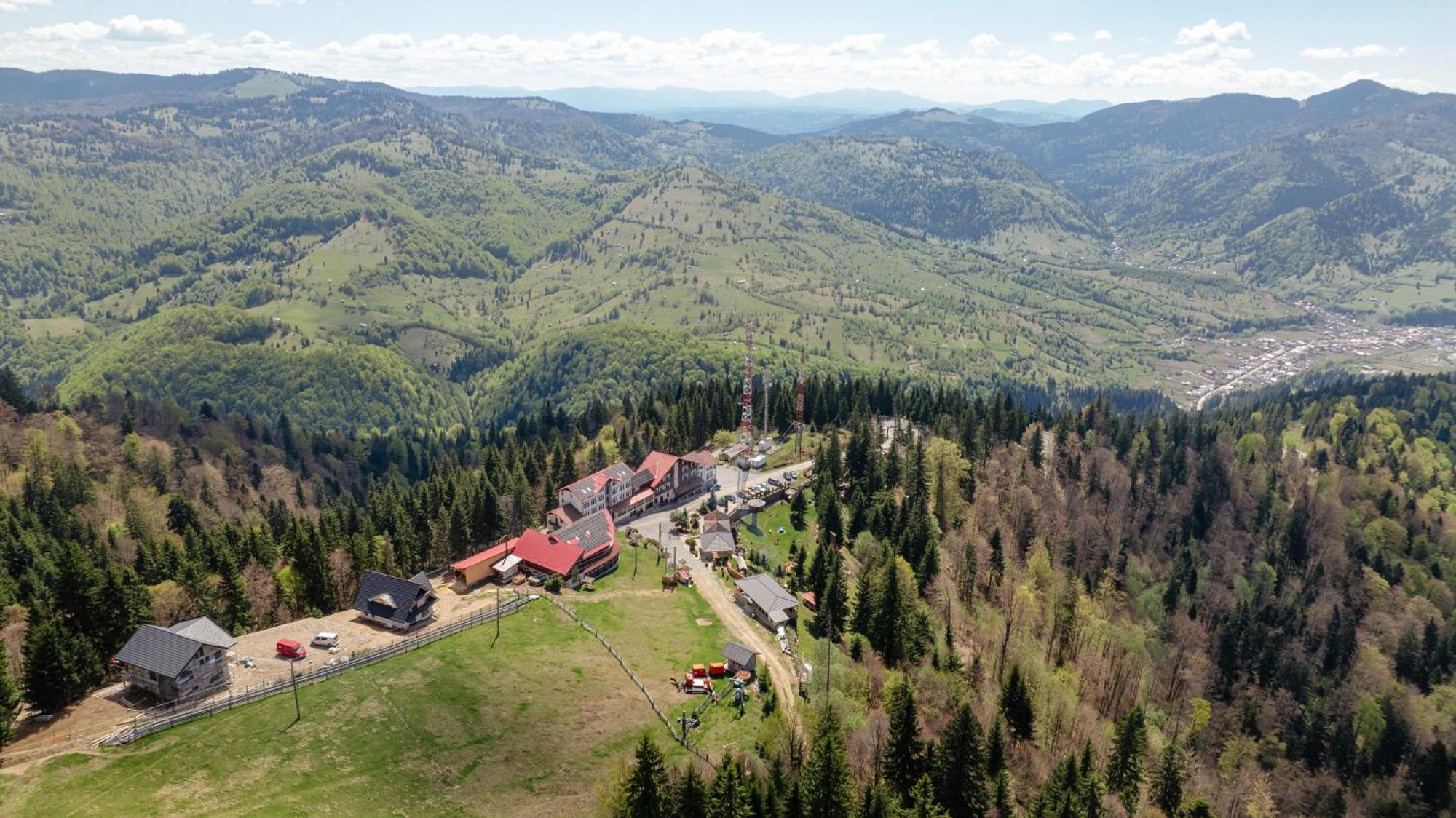 Hotel Complex Turistic Alpina Blazna Sant Extérieur photo